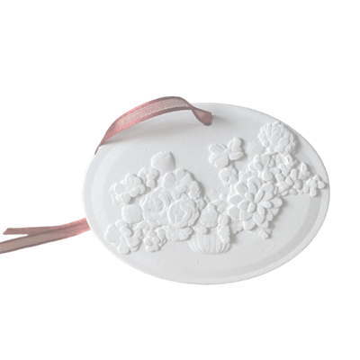 Flowers in the vase　アロマチャーム